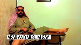 El hijo de puta más vicioso árabe gay de Libia, atrapado mientras se corre.