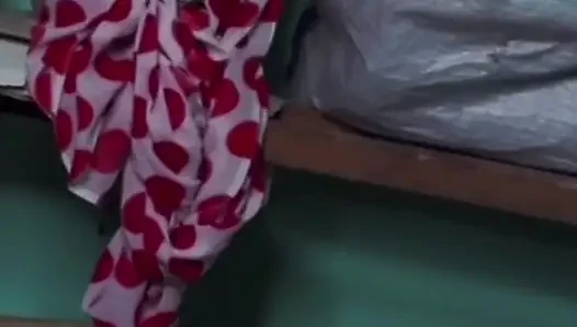 Mami Ki Lal Sari Dekh Ke Land Khada Hogya Hardcore Chudai with Mami