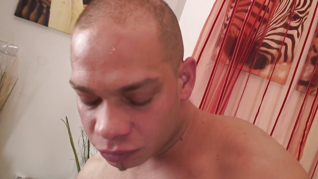 come and fuck my horny wet pussy......