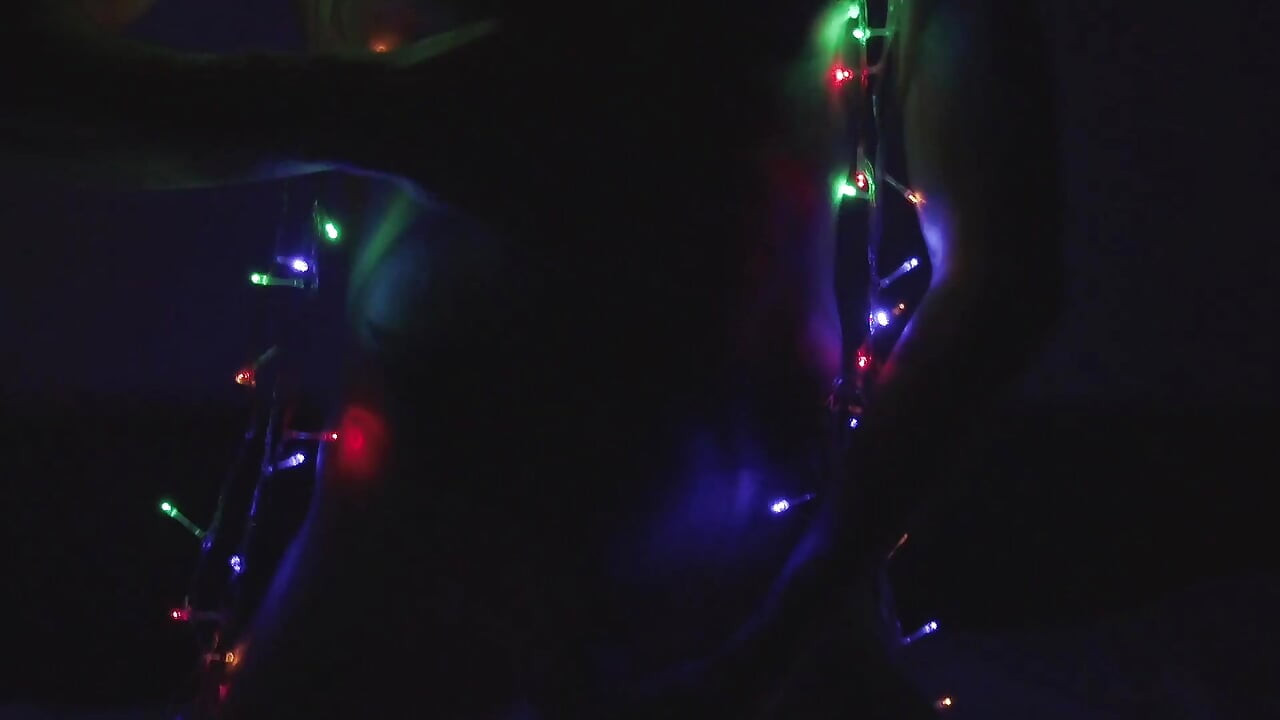 Jerking off in Christmas Lights