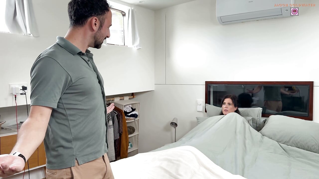 Coldwater - Big Dick Traveler Charms Spanish MILF