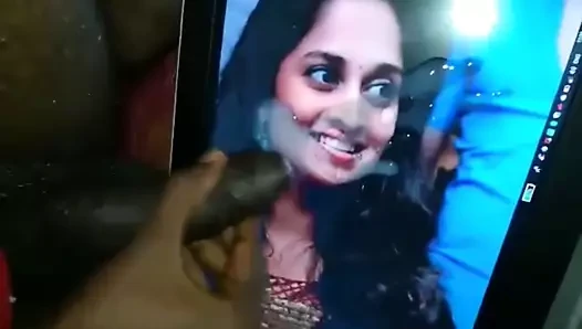 Arkadaşım boşalmak üzerinde shalini ajith