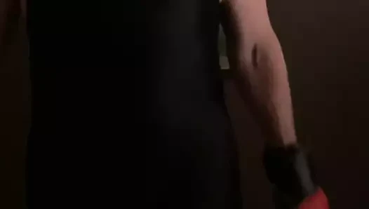 Beatdown Boxing porn video – Boxing a skinhead wimp