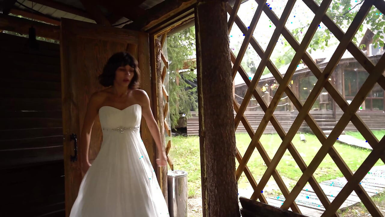 Milenec Cumshot Inside Bride na svatbě