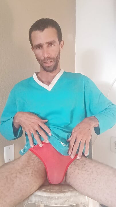 Venha provar meu pênis duro dentro de você?