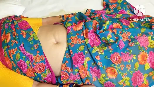 Sharmili Bhabhi ne apni chut shave kar apne dever se chudawayee