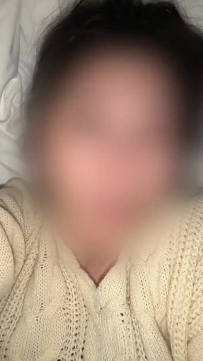 New Year's sex at a close female friend's house. Having sex in bed with a cheerful and fun female friend(#400) | Clip 1