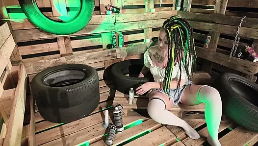 Oil tease on my big ass and tits