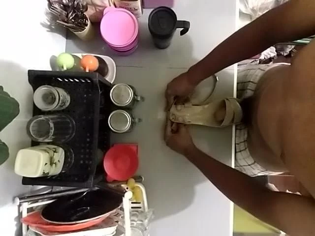 Fuck and Cum on Sister Flat Jelly Sandals