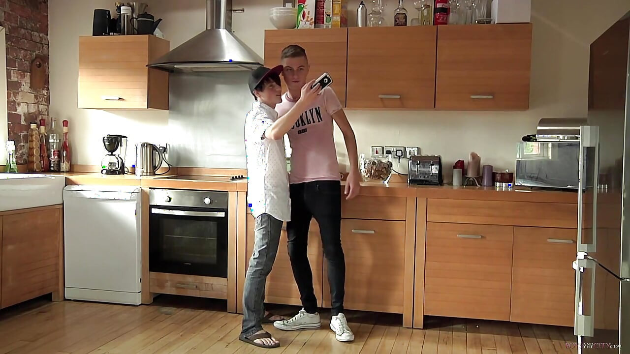 Selfie Boys Fuck in the Kitchen