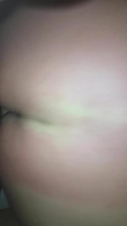 Girl knows how to fuck