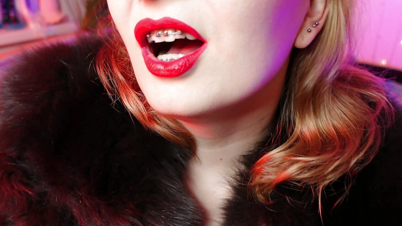 ASMR fur fetish - fur sounds