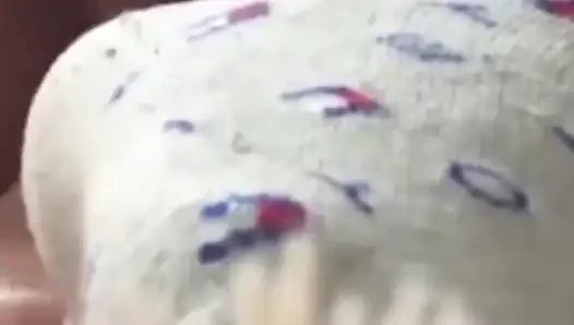 18 yaşındaki öğrenciler partiden sonra geceleri yurtta sikişiyor