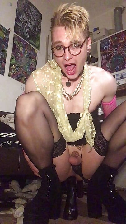 Whiteboi Loser Jes Brinch Dildo