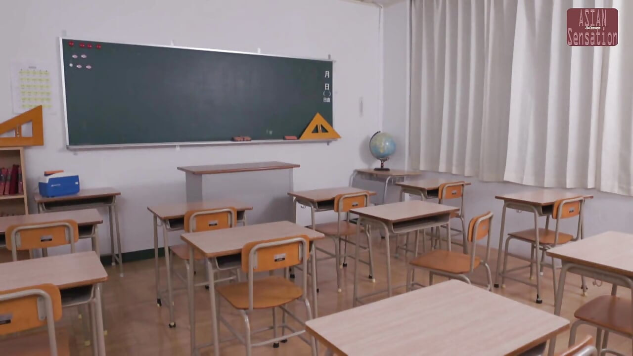 Capturados pela surpresa. Ela pensou que ninguém estava assistindo até que um encontro casual mudasse tudo. - Parte 2