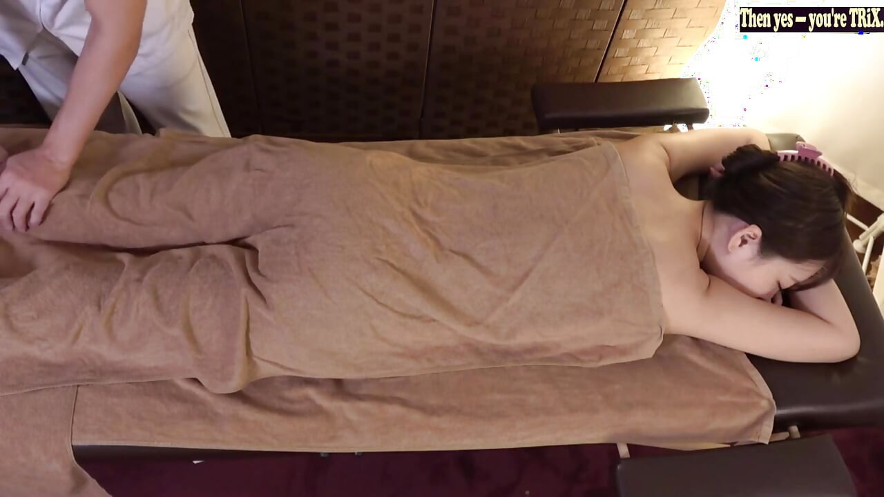 Asian Angel 27940