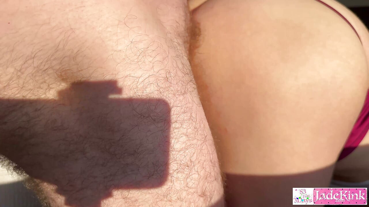 Prilično privlačna 18+ studentica jebana u lice