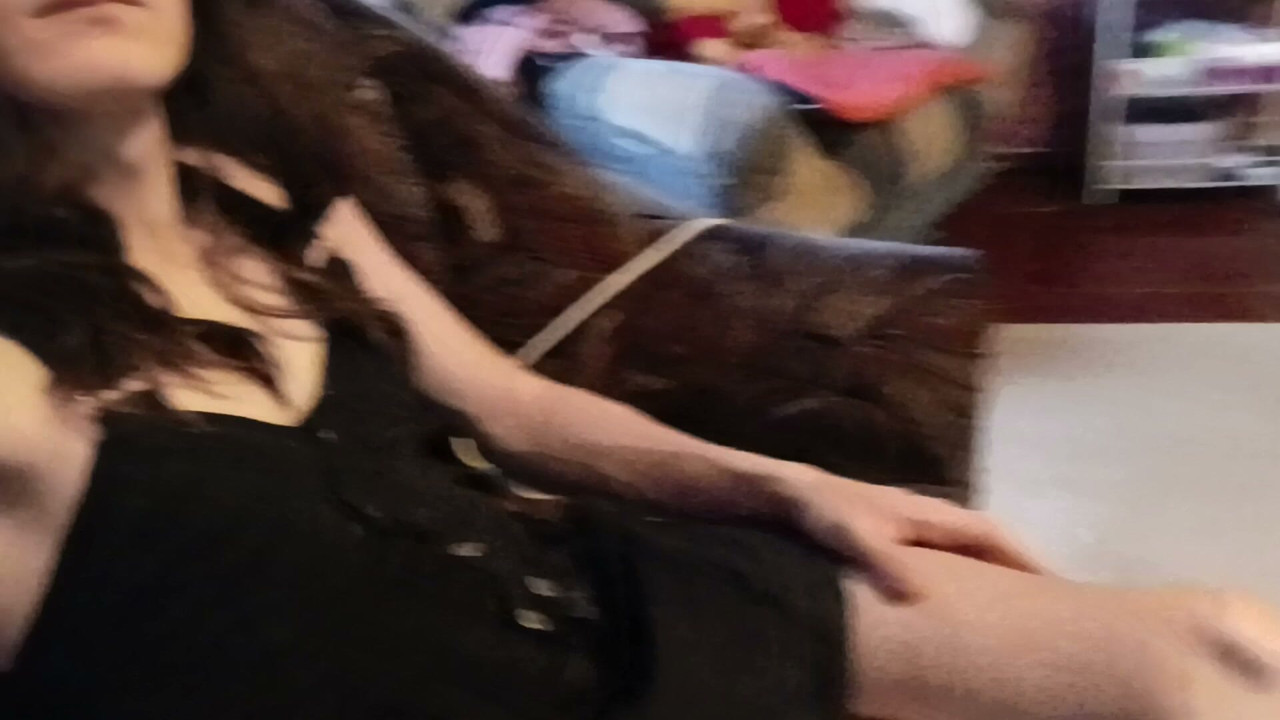 Shemale High Heeled Leg Tease