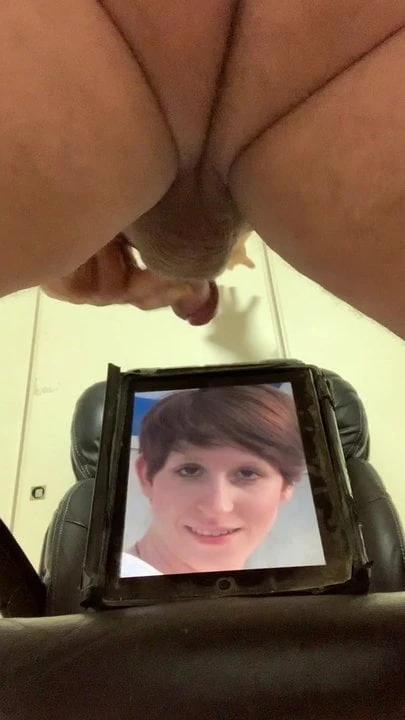 Busting nuts for steff-anie