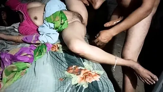 Desi gaon ki bhabhi ki jamkar chudai episode 2