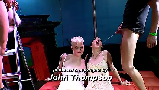 Devot Schlampe in Sperma Und Pissen-gangbang Getränkt