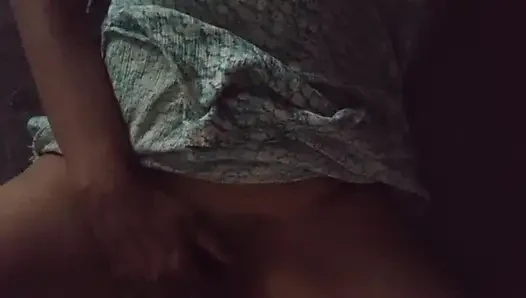Pacar desi India Asia suka persetubuhan hardcore MMS dan video foreplay sensasi