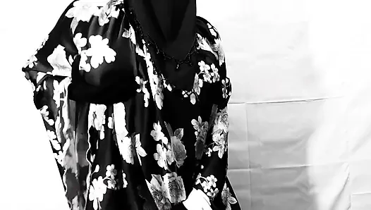 I am your beautiful sexy Pooja Queen Bhabhi