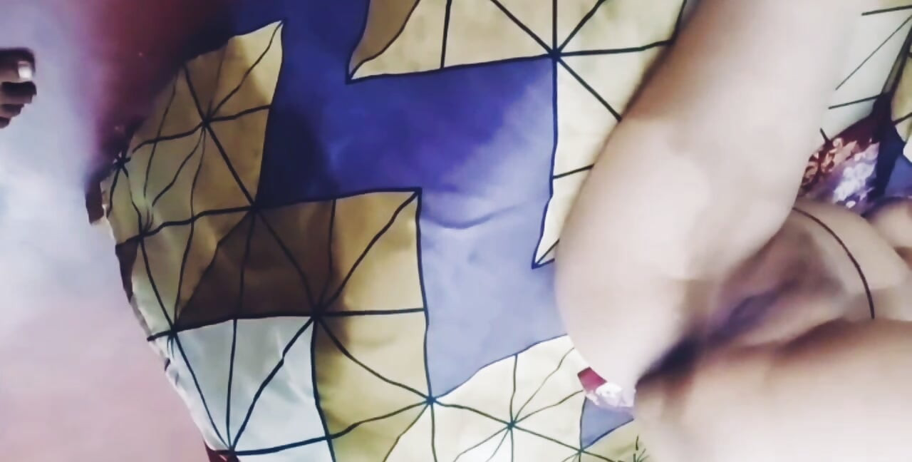 Sexy Bhabi with big ass pushes her anal limit with rough anal.