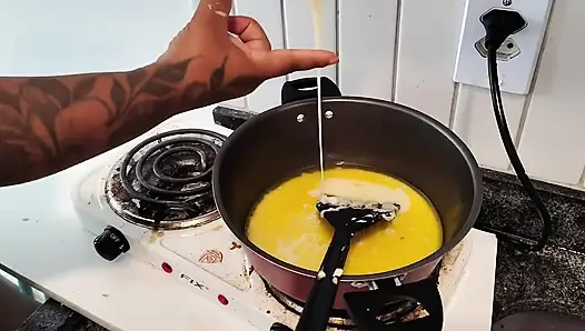 Cüce Paskalya tavşanı tarafından sikiliyor