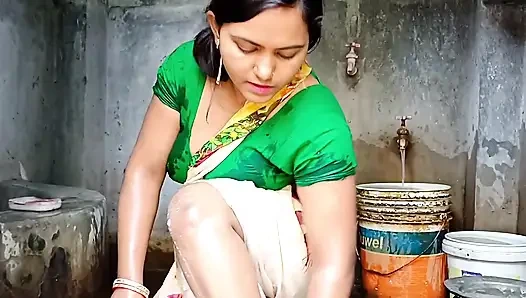 Bathroom muslim hijabi biwi and uski step-mom ki maast threesome gaand chudai clear bangla audio