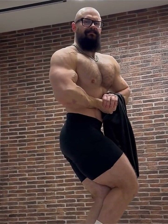Hard Veiny Muscle Flex by Pecs