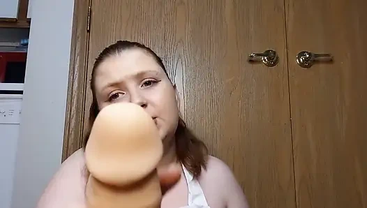 Rekan kerja nyepong budy