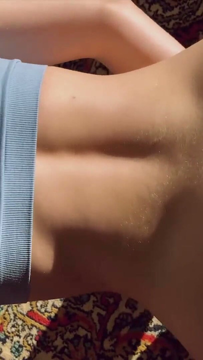 Sexo gostoso de calça de yoga. Fodi aquela buceta cremosa! Ela engole porra! | Clip 1