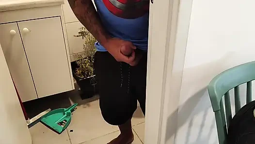 Hizmetçinin üvey annesi,