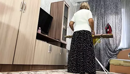 The MILF took off her skirt so that he looked at her ass and inserted his penis into her anal