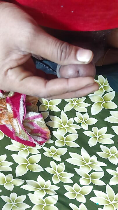 Hand Job Chahiye