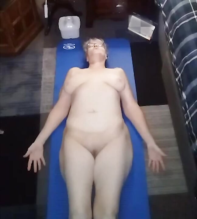 Beautiful hot chick does naked yoga for you to!