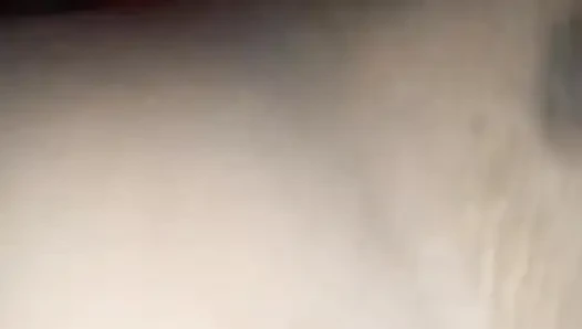 Saftige ehefrau ko masturbiert choda ajj