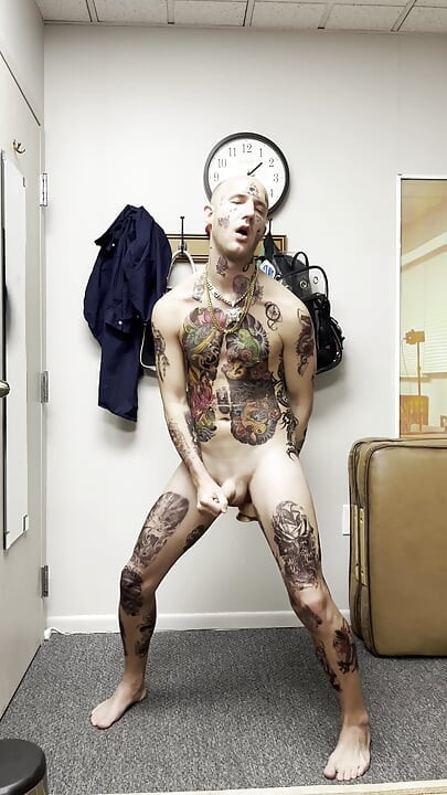 Face Tatted Twink Jerking While Dildo Fucked