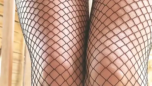 You Wanted to See Me Pee 4