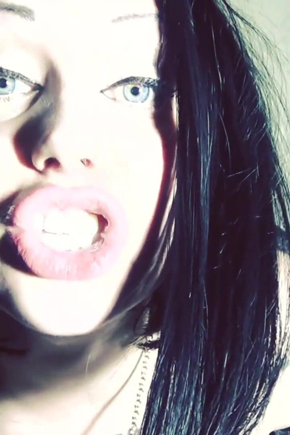 Squeal like a pig while cumming