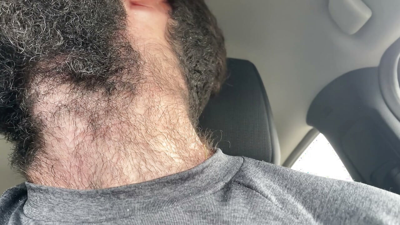 Guy Woof Jerks Off in His Car Full Video on JFF
