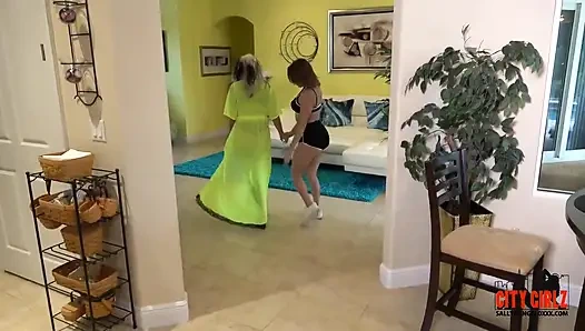 Stepauntie and the Kinky Parts 3 and 4