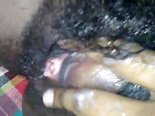 Indiana local menina dedilhando sua buceta peluda - xxx vídeo