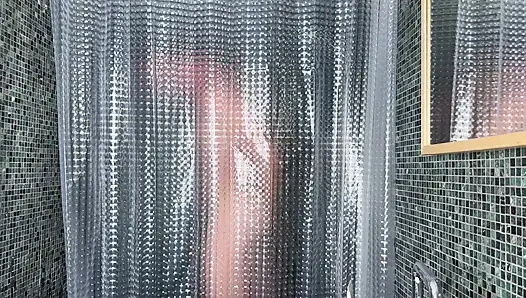 Seks amatir mandi dari pasangan asli