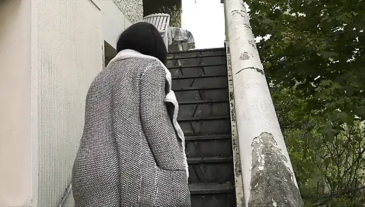 French Brunette Anal-yzed 5808