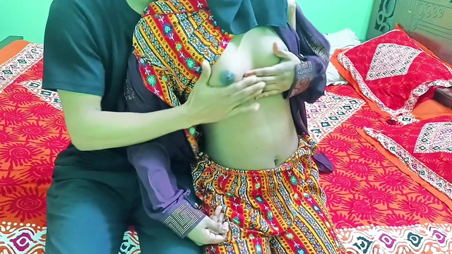 Fucking my hot and sexy girlfriend in my empty house