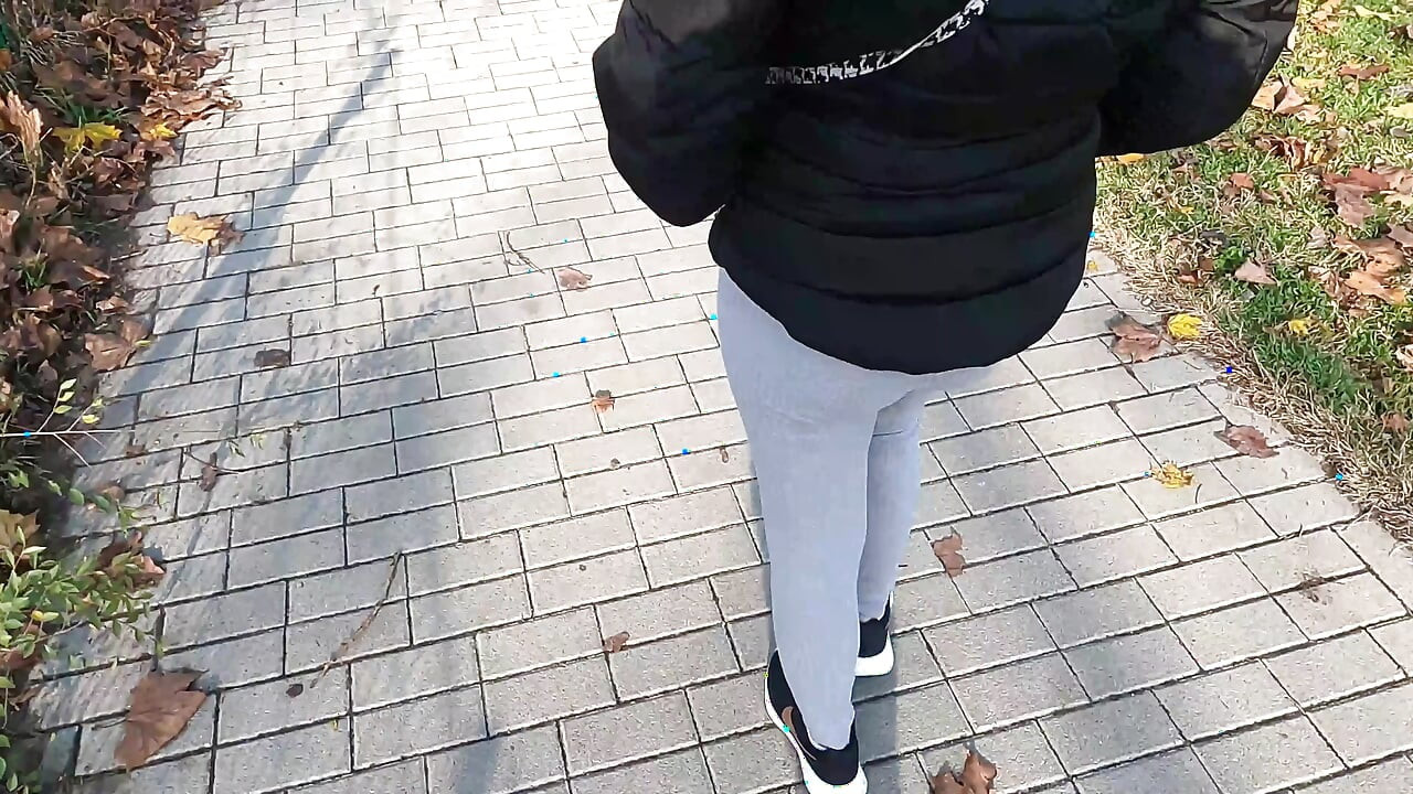 Amaterska kompilacija uske pičke s punjenjem i svršavanjem u gaćice