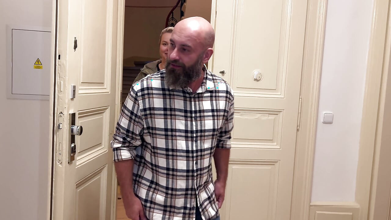 Slut Neighbor Heard About Neighbor's Big Dick and She Tried It