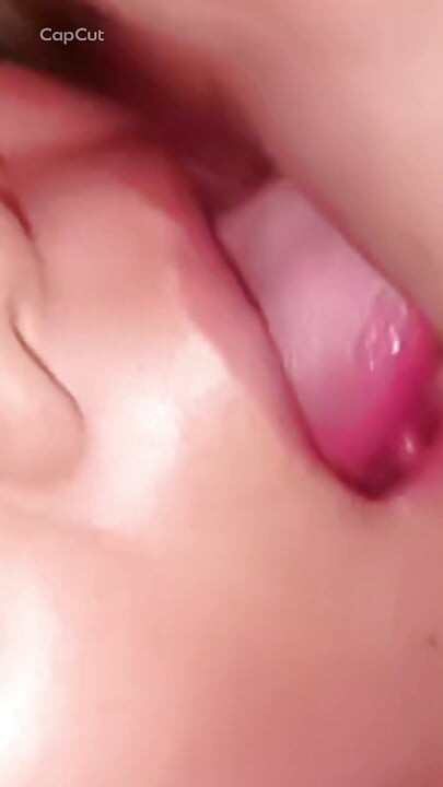 مکیدن بیضه‌ها